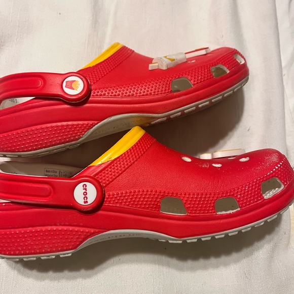 Red Crocs X McDonald’s Collab shoes, sz women’s 8 - Picture 7 of 8